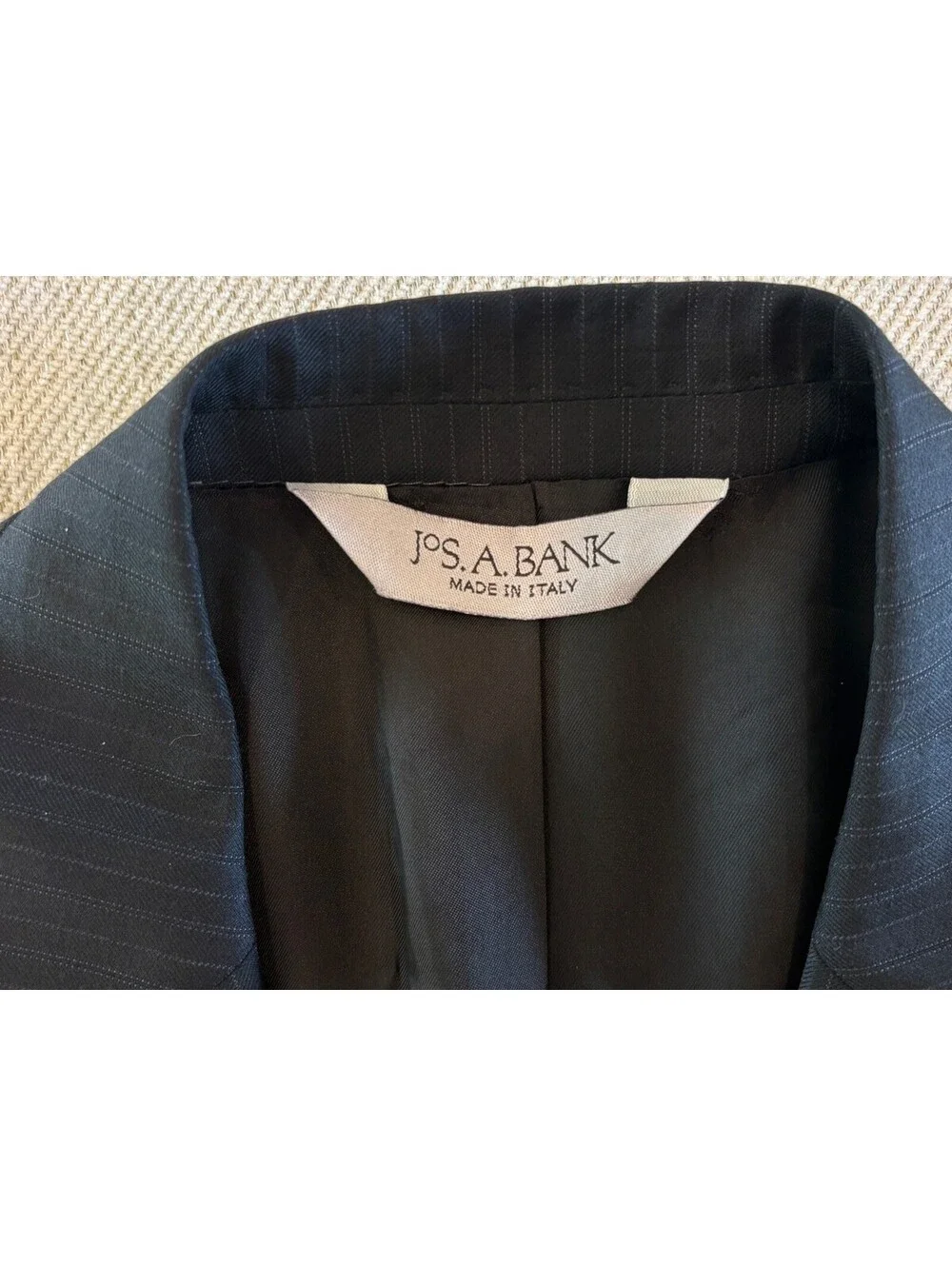 Jos. A. Bank Signature Platinum Black Pinstripe 41R 33W NWOT